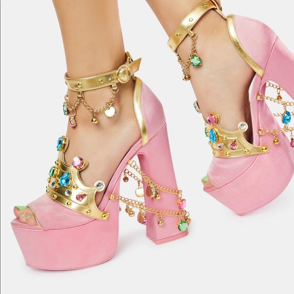 SOLD SugarThrillz platform heels